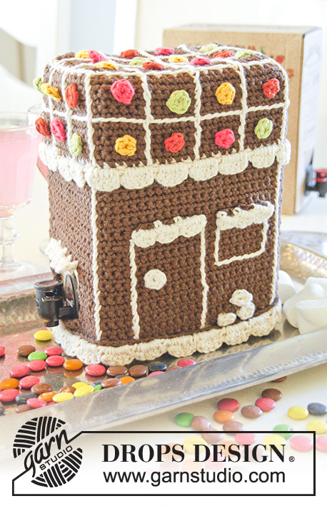 A Toast to Christmas! / DROPS Extra 0-1046 - Crochet gingerbread house wine box cover in DROPS Paris. Theme: Christmas