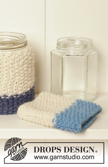 Homework Time! / DROPS Extra 0-1072 - DROPS Christmas: Knitted DROPS pencil holder cover with moss