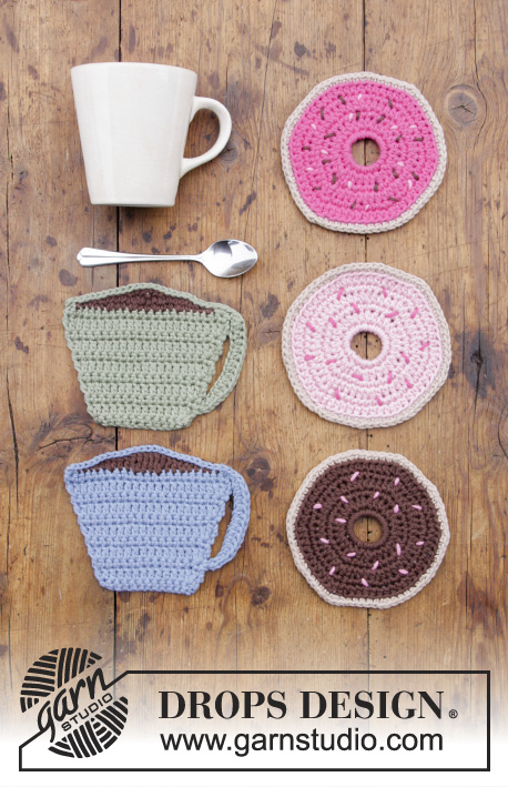 Breakfast Doughnuts / DROPS Extra 0-1383 - Crocheted coasters with cup and doughnut.
Piece is crocheted in DROPS Paris.