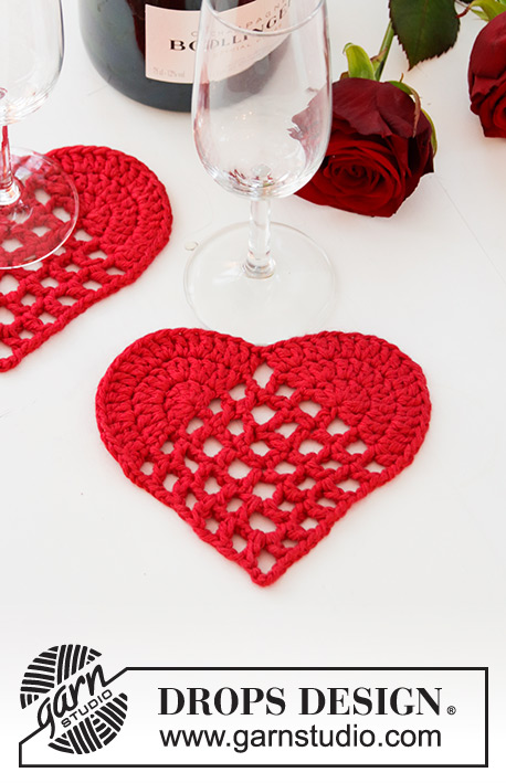 Time for Romance / DROPS Extra 0-1417 - Crocheted heart-shaped coasters for Valentine’s Day. The piece is worked in DROPS Paris.