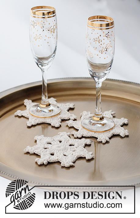 Cheers! / DROPS Extra 0-1566 - Crocheted star coaster in DROPS Paris. Theme: Christmas.