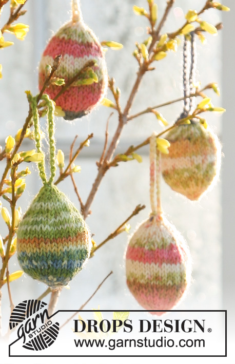 Fabelous Easter Eggs / DROPS Extra 0-502 - Knitted DROPS Easter egg in ”Fabel”.