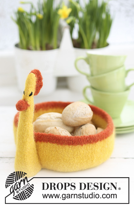 Count Your Chickens / DROPS Extra 0-549 - Felted DROPS Easter basket in ”Snow”.