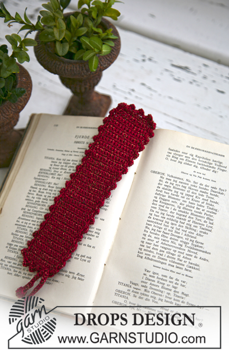 Red Alert / DROPS Extra 0-586 - Marque-pages crocheté en DROPS Cotton Viscose. Thème: Noël.