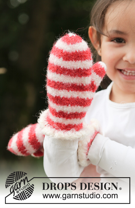 Santa Paws / DROPS Extra 0-796 - Strikkede og filtede vanter til børn i DROPS Alaska og DROPS Puddel. Arbejdet strikkes med striber og hæklet kant. Størrelse 3-14 år. Tema: Jul