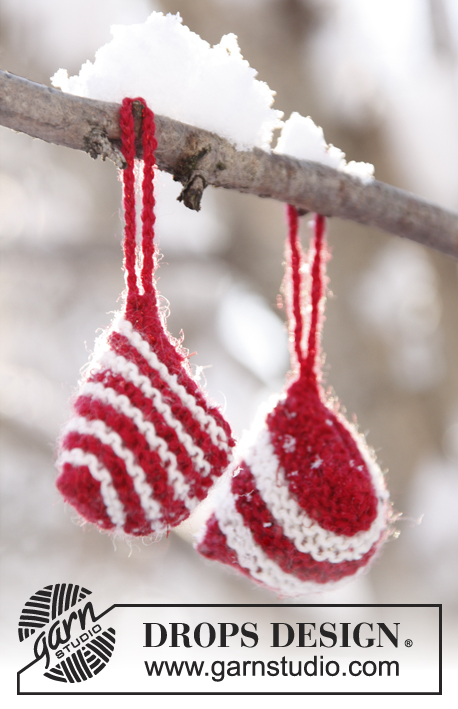 Elf Sacks / DROPS Extra 0-802 - Knitted DROPS Christmas sweet mints in ”Fabel”. 