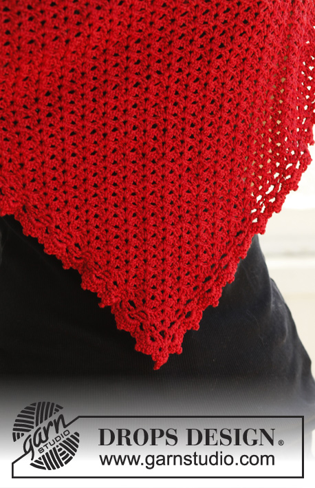 Holly's Holiday / DROPS Extra 0-859 - Crochet DROPS shawl for Christmas in Cotton Viscose and Glitter 