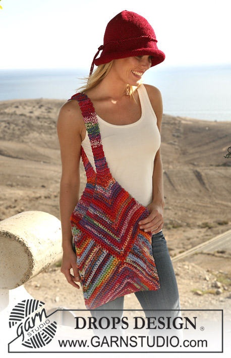 DROPS 106-13 - Crochet DROPS hat in “Muskat” and bag with pointed top in double thread “Muskat Soft”.