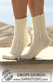 Free patterns - Chaussettes / DROPS 106-32