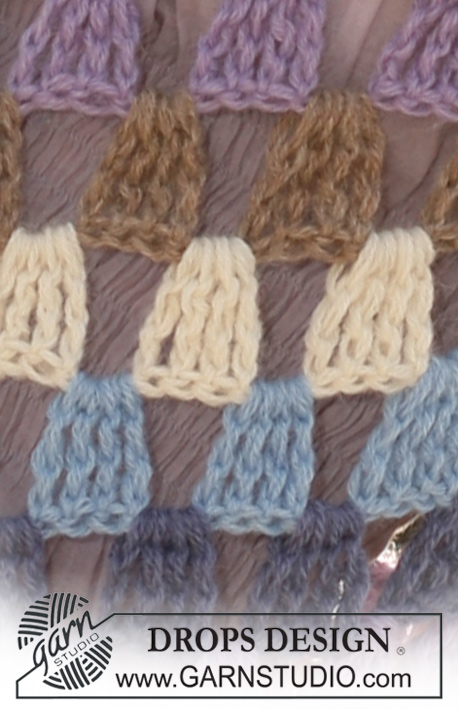 DROPS 119-12 - Crochet DROPS Poncho in 2 threads ”Alpaca”. Size S-XXXL.