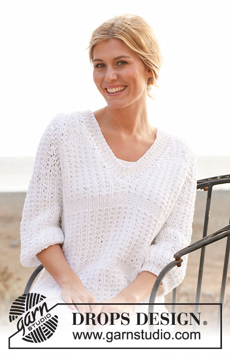 Summer Breeze / DROPS 136-22 - Knitted DROPS jumper with raglan in 1 strand “Ice” or 2 strands “Cotton Light” and V-neck and rib in 2 strands “Cotton Viscose”. Size: S - XXXL.