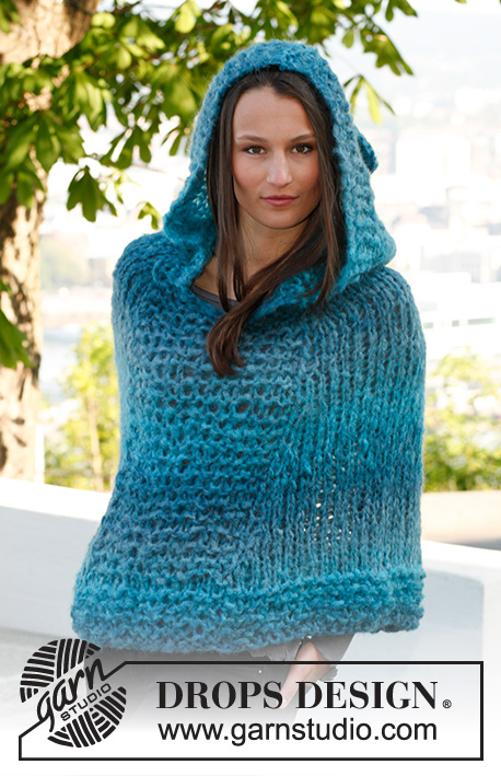 Saint Tropez / DROPS 143-37 - Knitted DROPS poncho with hood in 2 strands Verdi. Size: S - XXXL.