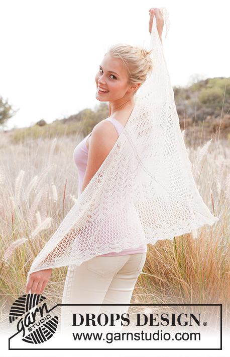 Lisa / DROPS 146-15 - Knitted DROPS shawl with lace pattern in ”Lace”.