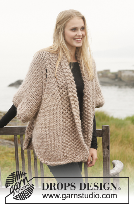 Celia / DROPS 151-31 - Knitted DROPS jacket with lace pattern in ”Polaris”. Size: S - XXXL.