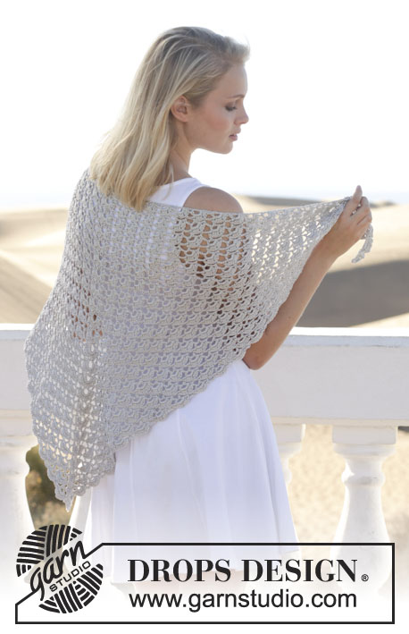 Forget Me Knot / DROPS 153-20 - Crochet DROPS shawl with fan pattern in ”Cotton Viscose”.