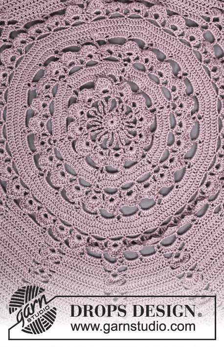 Ros / DROPS 162-11 - Casaco rendado DROPS crochetado em redondo, em ”Cotton Viscose”.  Do S ao XXXL.