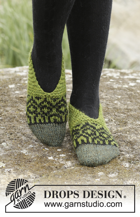 Olive Love / DROPS 171-39 - Knitted DROPS slippers with Nordic pattern worked from toe up in ”Nepal”. Size 35 - 42