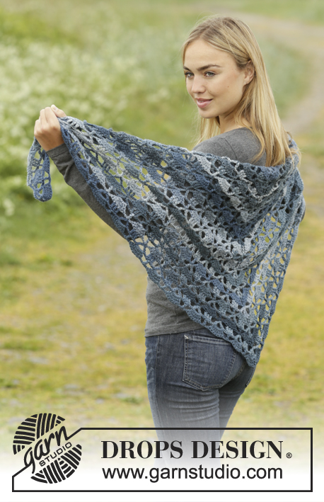 Seven Seas / DROPS 171-41 - Crochet DROPS shawl with fans, worked top down in ”Big Delight”.