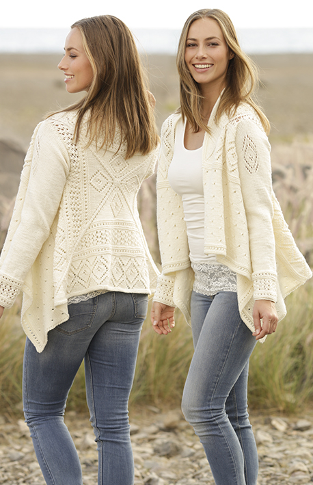 Sunny Date / DROPS 176-26 - Knitted jacket with lace pattern, worked in square in DROPS Merino Extra Fine. Sizes S - XXXL.