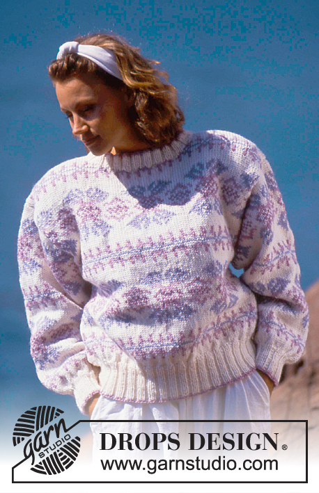 DROPS 19-22 - DROPS sweater with pattern borders in “Alaska”.