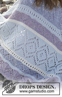 Liljesjal / DROPS 191-7 - Knitted shawl with stripes and lace pattern, worked top down. The piece is worked in DROPS Air.
