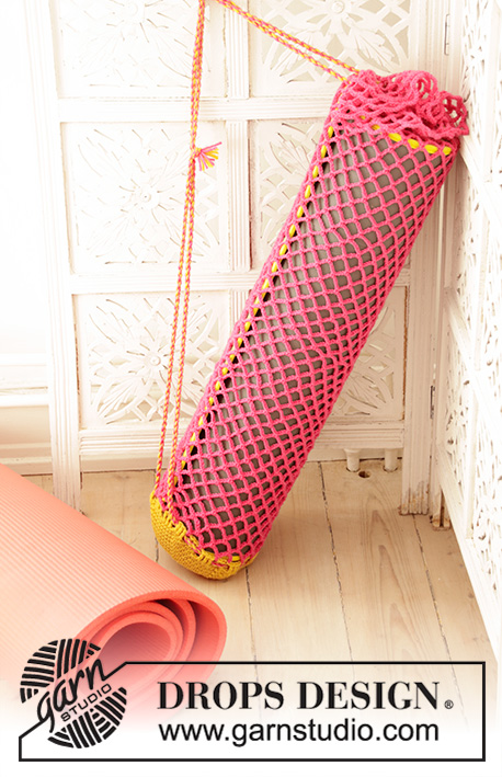Yoga Time / DROPS 193-26 - Capa para tapete de ioga crochetada em DROPS Merino Extra Fine, com aros. Tema: ioga.