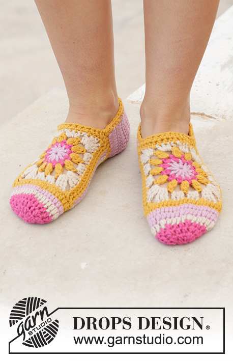 Himalayan Rose / DROPS 198-19 - Crocheted slippers with flower in square and stripes in DROPS Nepal. Size 35 to 43 = 5 to 10 1/2