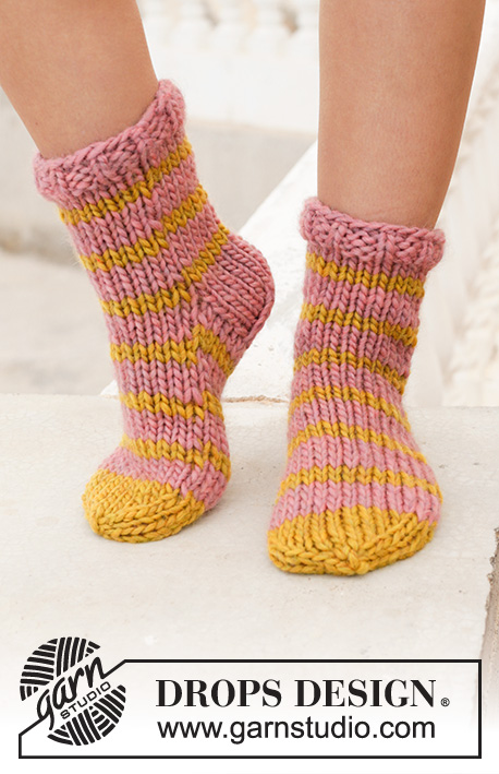 Mountain Morning / DROPS 198-21 - Knitted socks in DROPS Snow. Piece is knitted top down with stripes. Size 35-43 = 5-10 1/2.