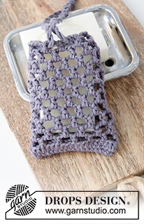 Soap Saver / DROPS 198-33 - Crocheted soap bag or tawashi in DROPS Paris with lace pattern. The piece is worked bottom up.