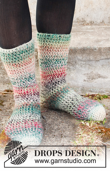 Rainbow Racers / DROPS 214-58 - Crochet socks in 2 strands DROPS Delight. Work top down. Size 35-43.