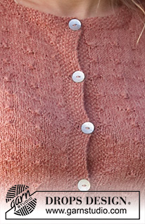 Copper Harbor / DROPS 221-38 - Strikket jakke i DROPS Alpaca. Arbeidet strikkes med knutemønster og ¾ lange ballongermer. Størrelse S - XXXL.