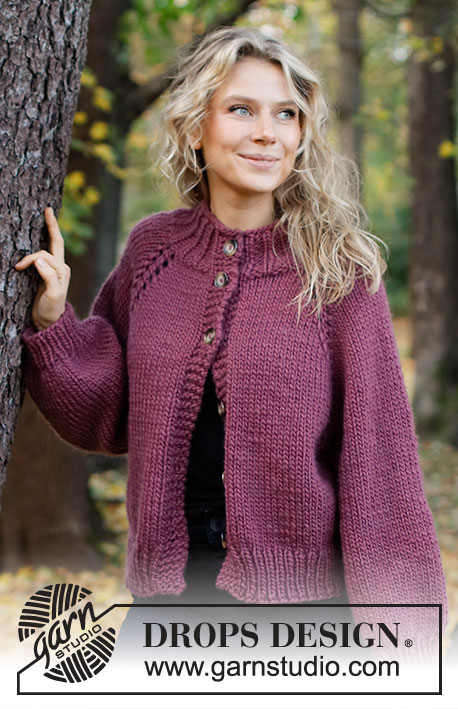 Crisp Cranberries Cardigan / DROPS 226-38 - Knitted jacket in DROPS Snow. The piece is worked top down with raglan, balloon sleeves and broad, ribbed edging. Sizes XS - XXL.