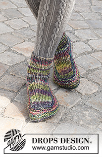 Pixie Prancers / DROPS 227-59 - Knitted slippers in 2 strands DROPS Fabel. Piece is worked in rib and in garter stitch. Size 35 to 43
