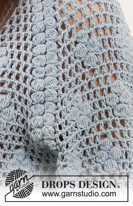 Cloud Catcher / DROPS 230-32 - Heklet genser i DROPS Cotton Merino. Arbeidet hekles ovenfra og ned med raglan, hullmønster, bobler og viftemønster. Størrelse S - XXXL.