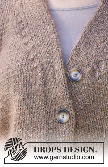 Tweed Casual / DROPS 237-38 - Propínací svetr s V-výstřihem pletený zdola nahoru z příze DROPS Soft Tweed a DROPS Kid-Silk. Velikost XS - XXL.