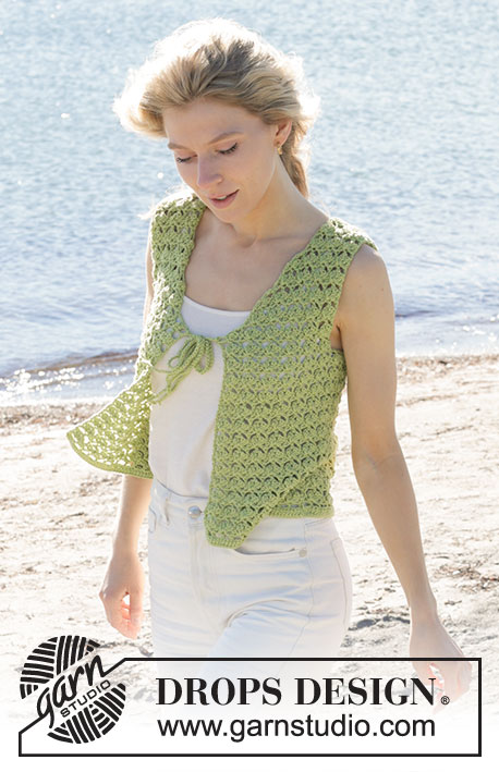 Boogie Nights Vest / DROPS 241-24 - Crocheted top in DROPS Cotton Merino. The piece is worked bottom up with fan-pattern. Sizes S - XXXL.