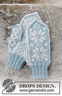 Snow Flake Mittens / DROPS 242-16 - Moufles tricotées en DROPS Nepal. Se tricotent avec jacquard nordique.