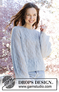 Hazy Dream / DROPS 250-17 - Knitted oversized sweater in DROPS Kid-Silk. Piece is knitted top down with raglan, lace pattern and wide sleeves. Size XS – XXL.