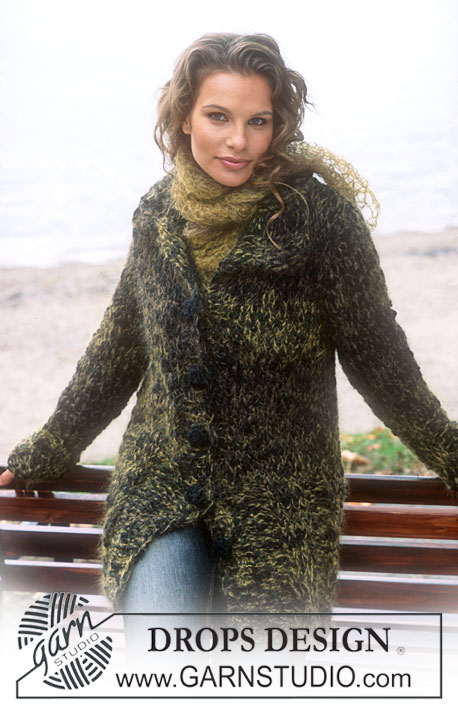 DROPS 84-13 - Knitted DROPS jacket in Ull-Flamé and Vivaldi with crochet buttons and shawl in Vivaldi