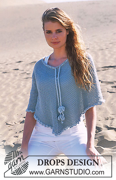 DROPS 88-11 - Crochet poncho in Alpaca with twisted cords and crochet edge in Snow
