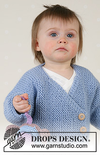 Turtle Tracker / DROPS Baby 13-9 - Knitted jacket, tube socks, soft toys and blanket in DROPS Alpaca