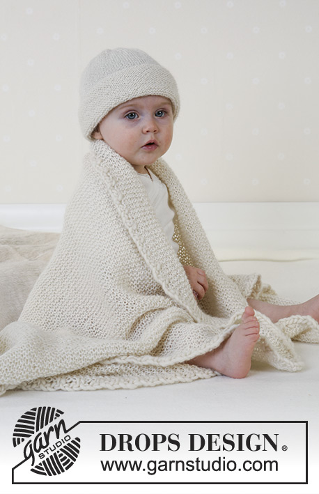Petit Crème / DROPS Baby 14-12 - Glatt rechts gestrickte Decke und Mütze in DROPS Alpaca für Babys und Kinder. Thema: Babydecke