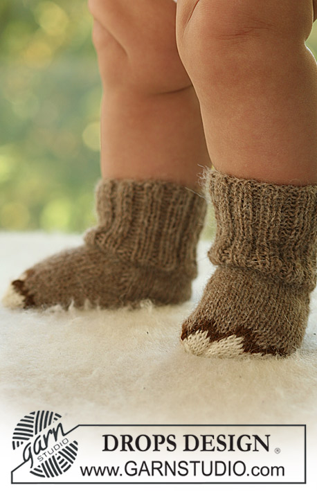 Squirrel Song Socks / DROPS Baby 18-8 - Gestrickte Socken für Babys und Kinder in DROPS Alpaca