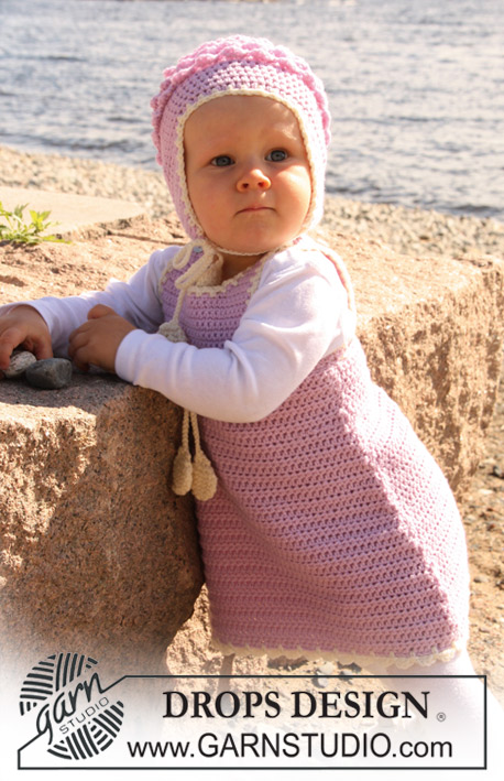 Sweet Little Cupcake / DROPS Baby 20-20 - Sæt med: Hæklet kjole og hue til baby og børn i DROPS Merino Extra Fine.