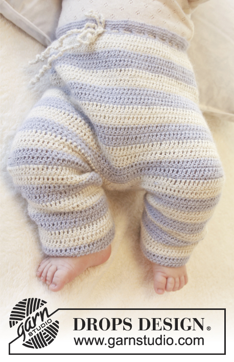 Heartthrob Pants / DROPS Baby 25-24 - Hæklede bukser med striber og snor i livet til baby i DROPS Alpaca. 
Str 0 – 4 år