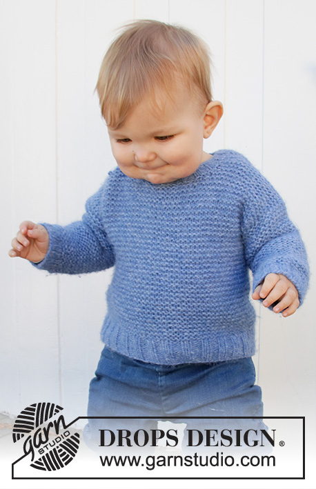 Baby Blue Note / DROPS Baby 36-13 - Gebreide trui voor baby’s en kinderen in DROPS Air. Het werk wordt van boven naar beneden gebreid met ribbelsteek. Maten 6 maanden – 8 jaar.