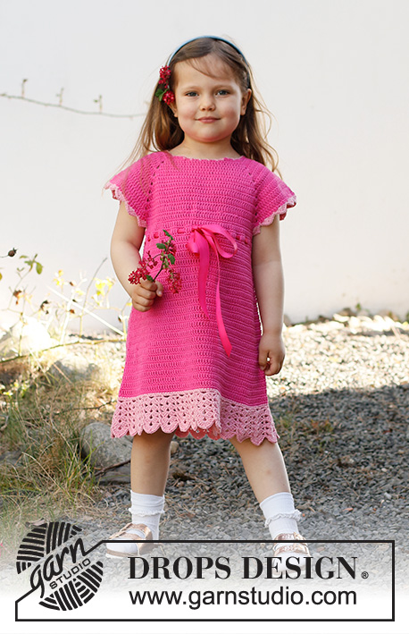 Spring Awaits / DROPS Baby & Children 38-13 - Crochet dress for babies and children in DROPS Safran. The piece is worked top down, with raglan and lace pattern. Sizes 0 months – 6 years.