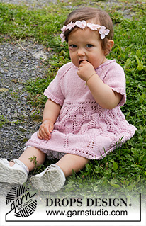 Little Miss Daisy / DROPS Baby & Children 38-2 - Stickad klänning till baby och barn i DROPS Cotton Merino. Arbetet stickas med raglan, uppifrån och ner med hålmönster. Storlek 0 – 4 år.