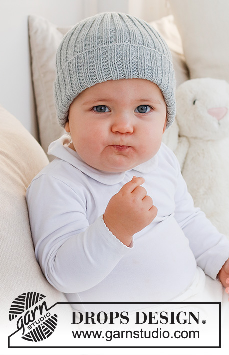 Little Pearl Hat / DROPS Baby 42-17 - Gebreide muts voor baby en kinderen in DROPS BabyMerino. Het werk wordt gebreid in boordsteek. Maat 0 - 4 jaar