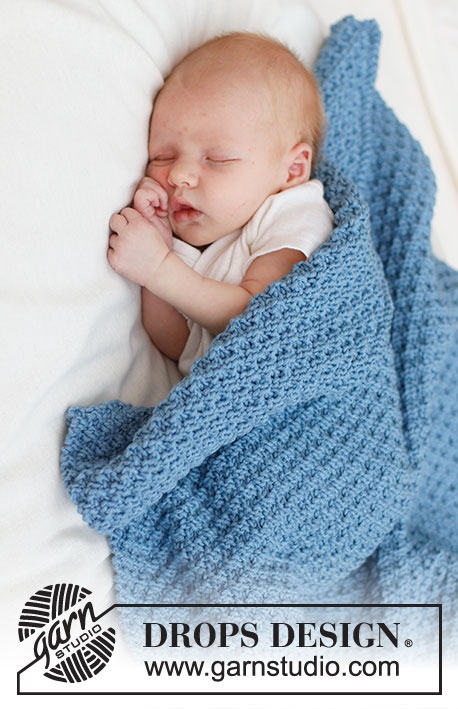 Blue Pearl Blanket / DROPS Baby 46-8 - Strikket babytæppe i DROPS Big Merino. Arbejdet strikkes frem og tilbage med dobbelt perlestrik.